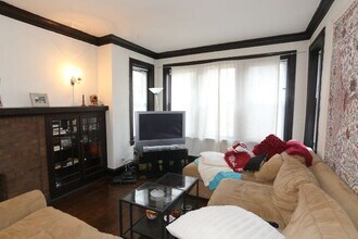 849 W Fletcher St, Unit 3C in Chicago, IL - Building Photo - Building Photo