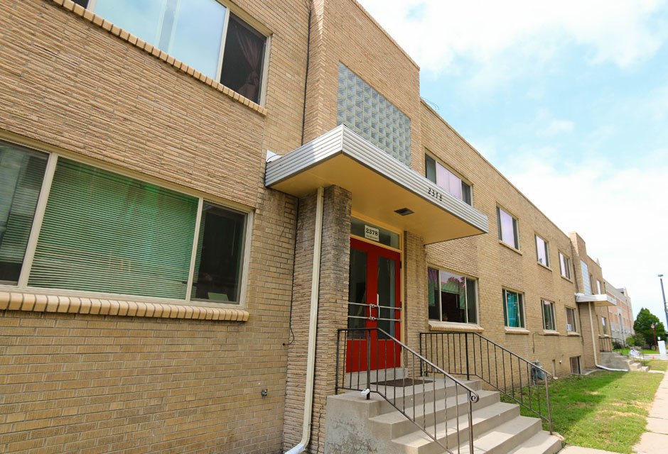 Scholar's Walk Condos in Denver, CO - Building Photo