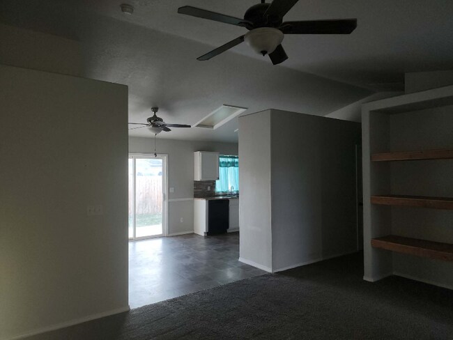 2510 Sea Breeze St in Caldwell, ID - Building Photo - Building Photo