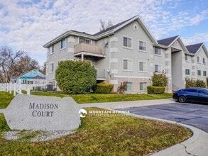 26 W 7500 S in Midvale, UT - Building Photo - Building Photo