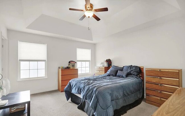 36 Morgan Spring Dr, Unit 2 in Morgantown, PA - Foto de edificio - Building Photo