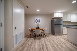 Rumble Road Apartments in Modesto, CA - Building Photo - Interior Photo