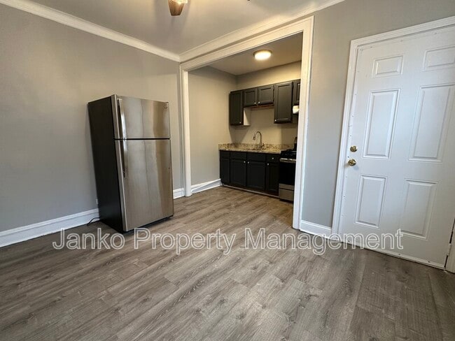 property at 5911 W Huron St