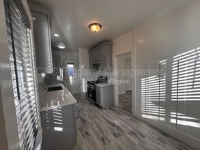 817 Wainwright St in Monterey, CA - Building Photo - Building Photo