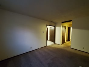 735 S Everett St in Wichita, KS - Foto de edificio - Building Photo