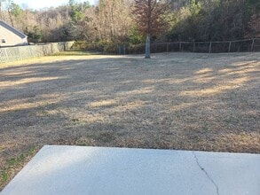 438 McCall Dr in Jacksonville, NC - Building Photo - Building Photo