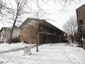 1221 S 23rd St in Lincoln, NE - Building Photo