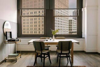 Hotel Houze - Month to Month Lease in Detroit, MI - Building Photo - Building Photo