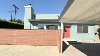 11141 Greenlawn Ave in Culver City, CA - Building Photo