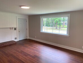 113 Pineland Cir in Raleigh, NC - Building Photo - Building Photo