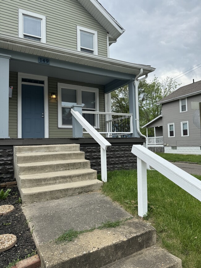 149 E Woodrow Ave in Columbus, OH - Building Photo - Building Photo