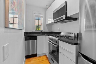 5 Everett St in Cambridge, MA - Building Photo - Building Photo
