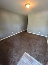 3503 Falling Springs Rd in Sauget, IL - Foto de edificio - Building Photo