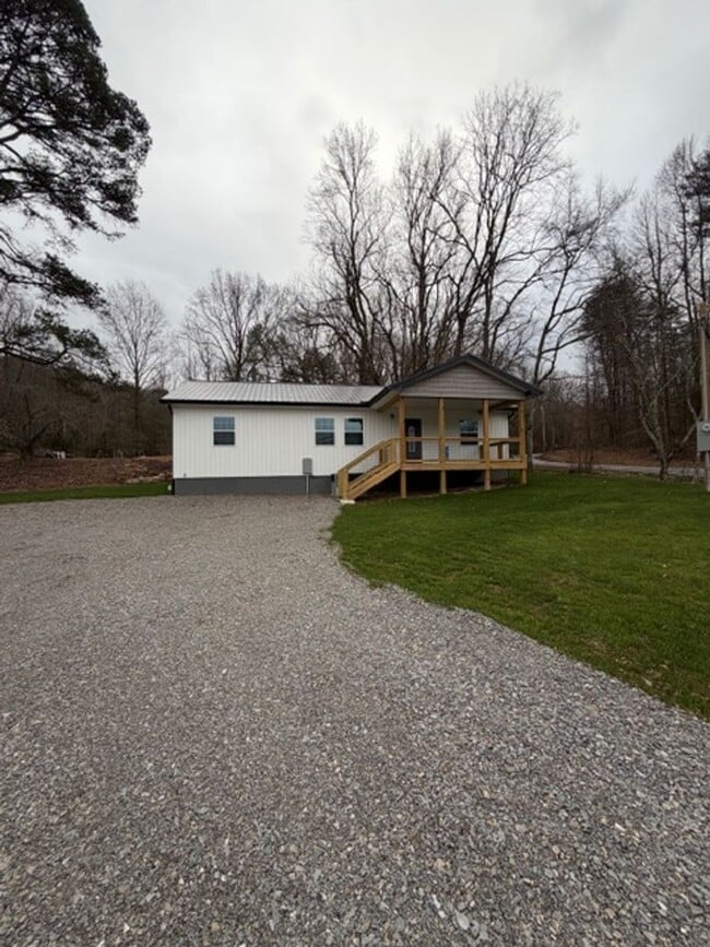 1028 Blair Loop in Walland, TN - Building Photo - Building Photo