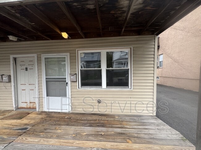 property at 139 Sand St