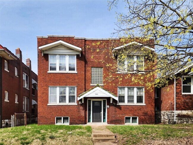 property at 3965 Potomac St