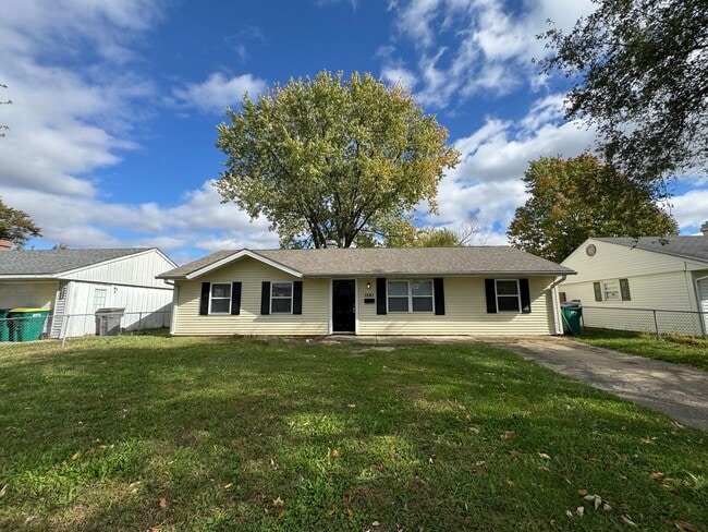 property at 1581 Roberts Rd