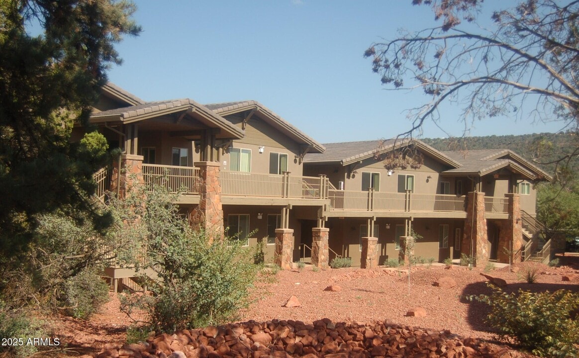 2122 Javalina Trail in Sedona, AZ - Building Photo