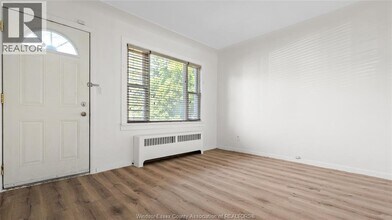 950 Brock St in Windsor, ON - Building Photo - Building Photo