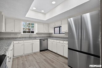 17805 Villa Way Dr in Spring, TX - Foto de edificio - Building Photo