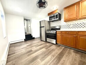 24 McDonald St in Saugerties, NY - Building Photo - Building Photo