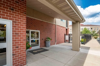 Coryell Commons in Springfield, MO - Building Photo - Building Photo