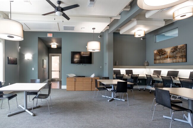 Sienna Pointe in San Marcos, TX - Foto de edificio - Interior Photo