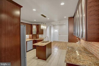 2308 E Fairmount Ave in Baltimore, MD - Building Photo - Building Photo