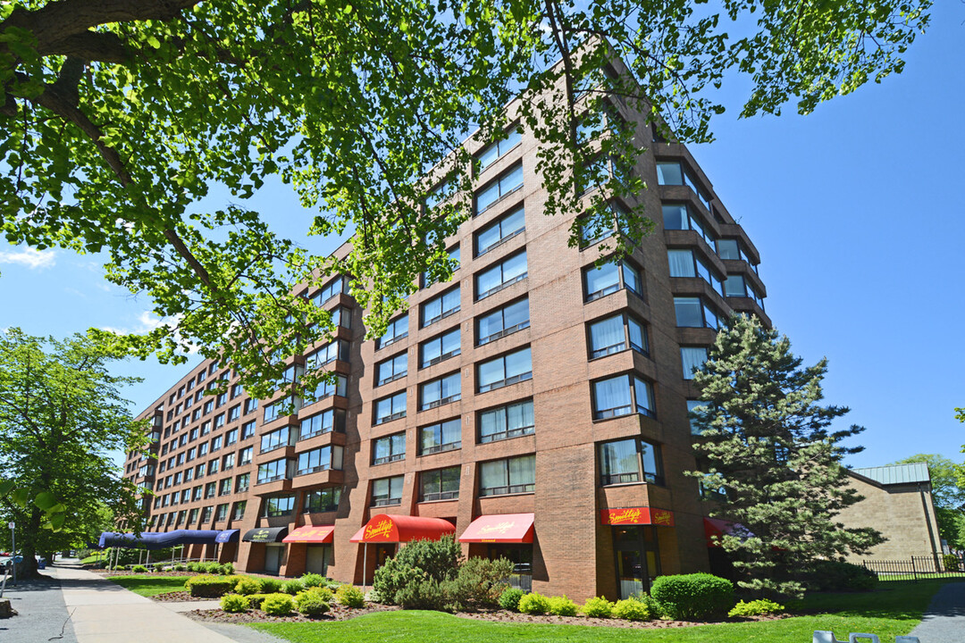 Garden Park in Halifax, NS - Building Photo