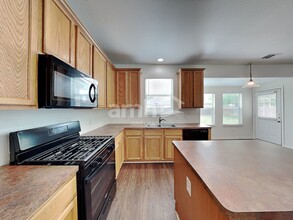 700 Stevenage Dr in Pflugerville, TX - Building Photo - Building Photo