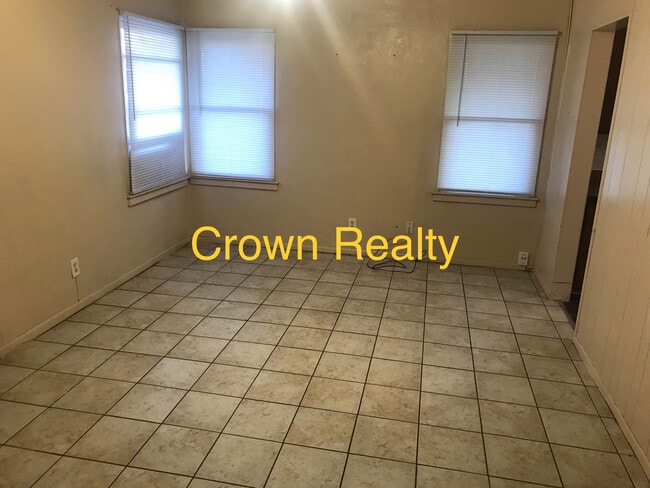 761 N H St in Tulare, CA - Building Photo - Building Photo