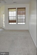 12008 Amber Ridge Cir, Unit A301 in Germantown, MD - Building Photo - Building Photo