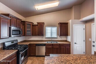 14340 Apache Point Dr in El Paso, TX - Building Photo - Building Photo