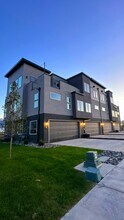 1866 N 460 W in Salem, UT - Building Photo - Building Photo