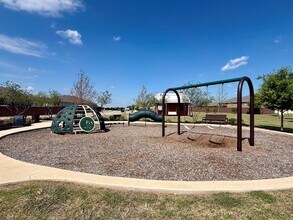 125 Slenderleaf Dr in Marble Falls, TX - Building Photo - Building Photo