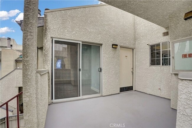 20155 Keswick St in Los Angeles, CA - Building Photo - Building Photo