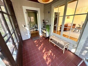 608 Ackerman Ave in Syracuse, NY - Foto de edificio - Building Photo