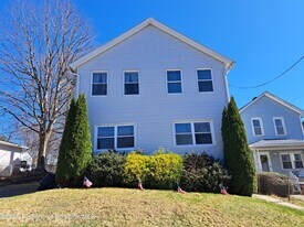 1318 Jefferson Ave, Unit 2 in Scranton, PA - Building Photo