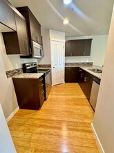 835 NE 109th Ct in Vancouver, WA - Foto de edificio - Building Photo
