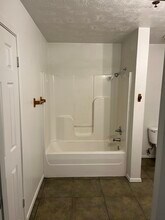 212 Boston Ave, Unit 4-Plex With Garage in Nederland, TX - Building Photo - Building Photo
