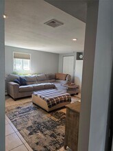 44 Inwood Rd in Port Washington, NY - Building Photo - Building Photo