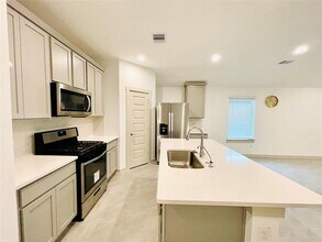 3835 Sparkman Ln in Katy, TX - Building Photo - Building Photo
