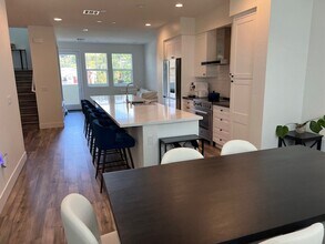 265 Gambrel Cir, Unit 265 Gambrel Circle in Santa Rosa, CA - Building Photo - Building Photo