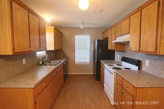 1101 Justice Ave in Lubbock, TX - Foto de edificio - Building Photo