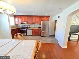 2849 Hellerman St in Philadelphia, PA - Building Photo