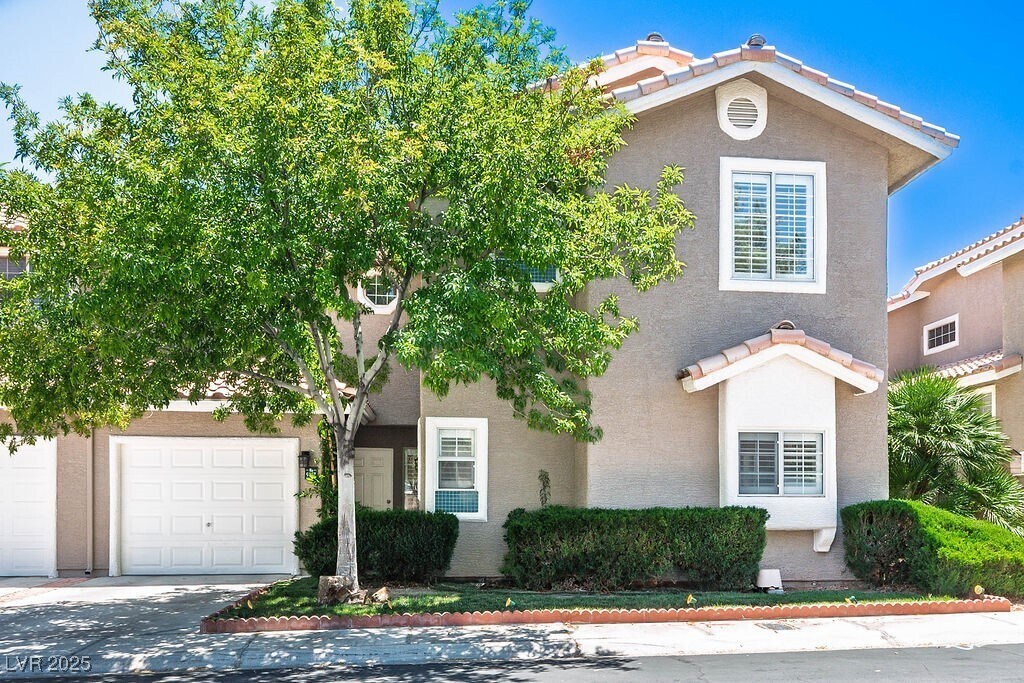 9357 Golden Timber Ln in Las Vegas, NV - Building Photo