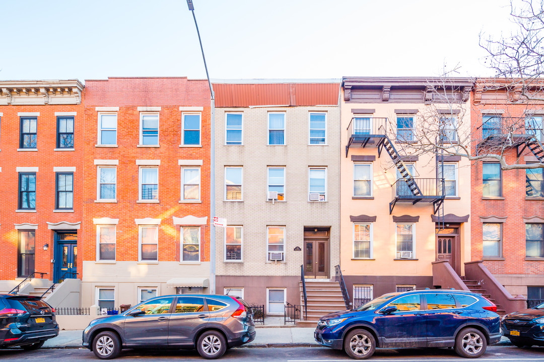 324 Union St in Brooklyn, NY - Foto de edificio
