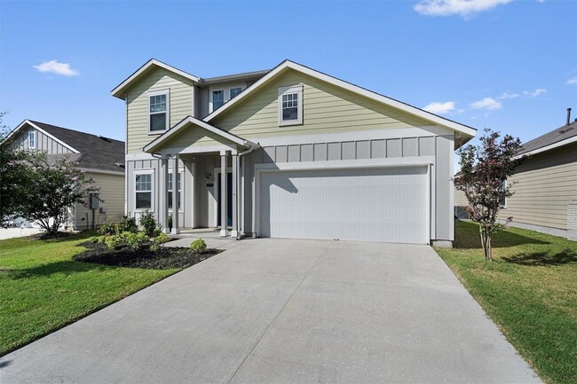 2711 Winding Creek Rd in Niederwald, TX - Building Photo - Building Photo