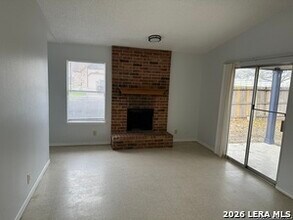 6303 Waddesdon Wood in San Antonio, TX - Building Photo - Building Photo