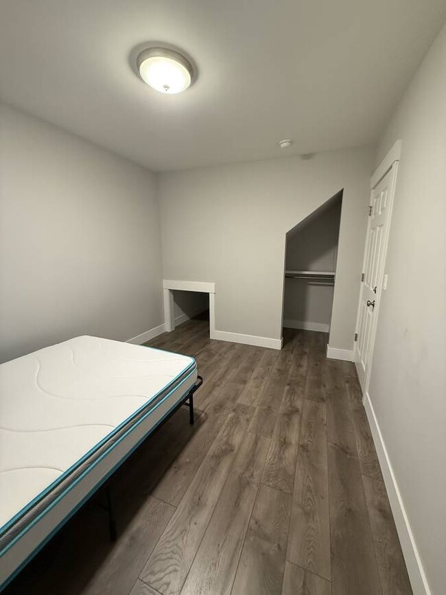 property at 2613 Marine Ave SW